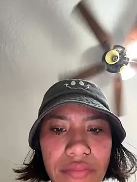 Mia-miauuuuu's cam snapshot