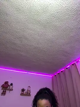 ariadna_cooper's cam snapshot