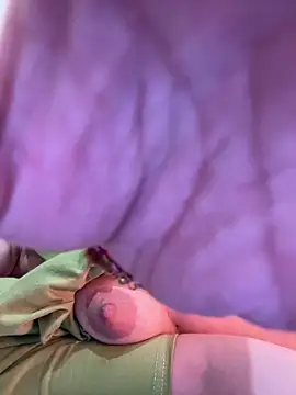 Keira_Keira's cam snapshot