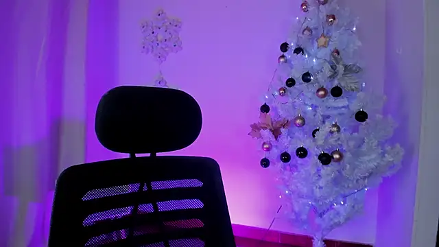 Nickidoll66-'s cam snapshot