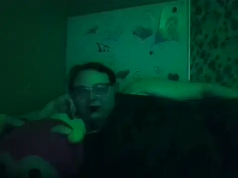 callmesiren's cam snapshot