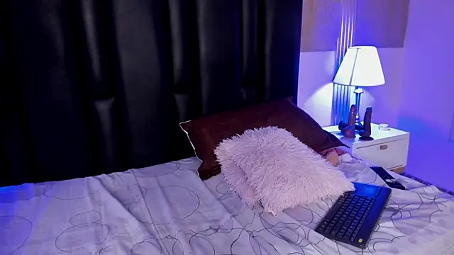 Milf_meli's cam snapshot