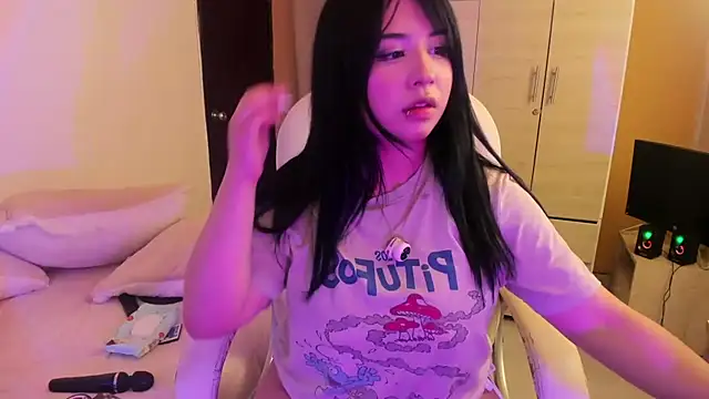 Lilith_salvatoree's cam snapshot