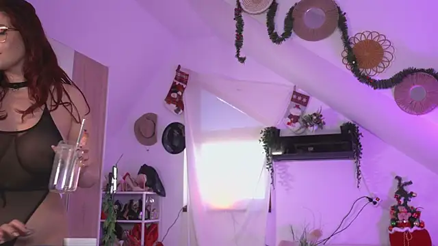 Amaliamour's cam snapshot