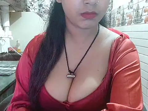 LovingPihu's cam snapshot