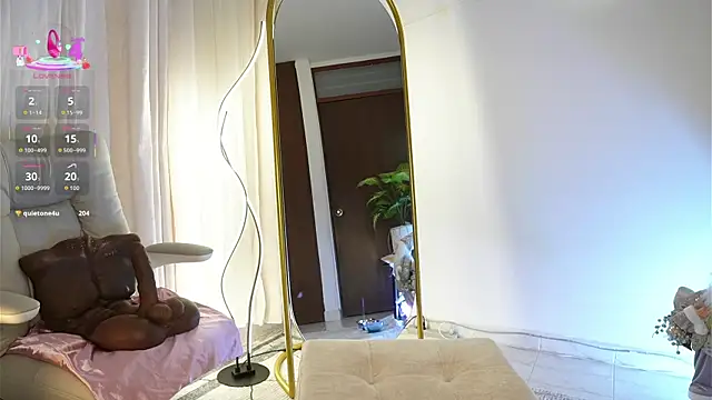 yourlilo24's cam snapshot