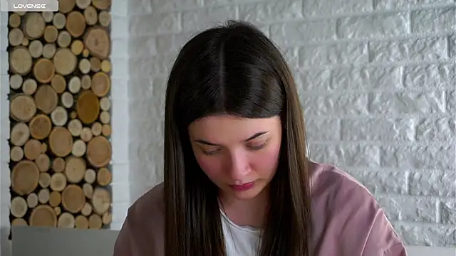 LowOncoming's cam snapshot