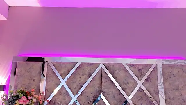 MeganR_'s cam snapshot