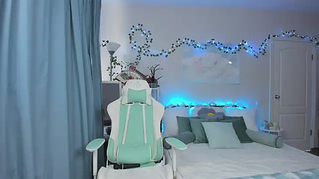 Zoe_Vee's cam snapshot