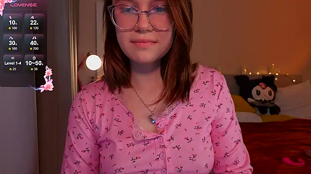 Mia_Luw's cam snapshot