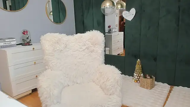 ElisaBaxter's cam snapshot