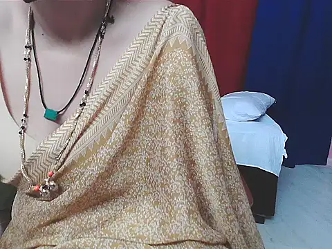 sunitha-3's cam snapshot