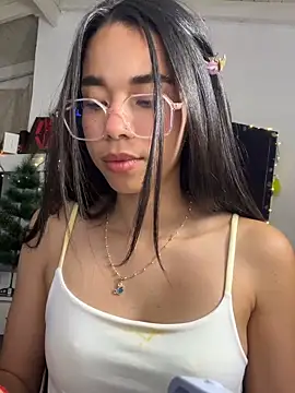 Milleradhara24's cam snapshot