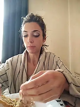 SheTheDeeevil live sex cam