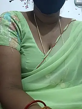 Tamil_Meera12 live sex cam