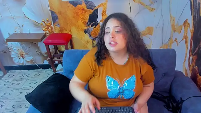 Blair_and_Chuck's cam snapshot