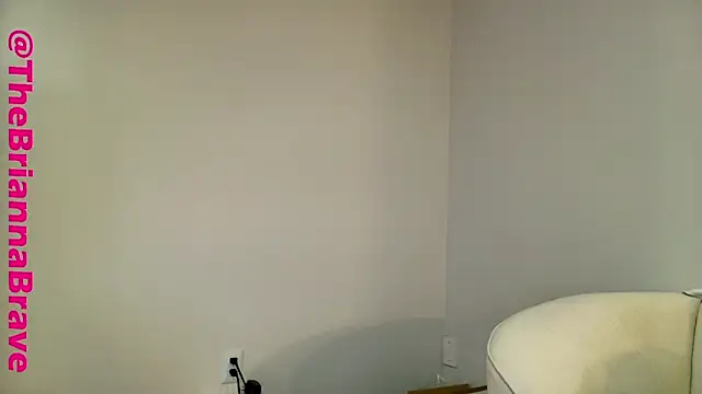 BriannaBrave's cam snapshot