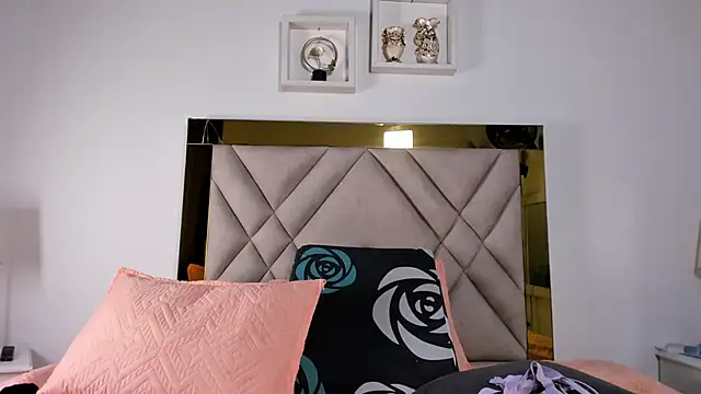 ariana-martins's cam snapshot