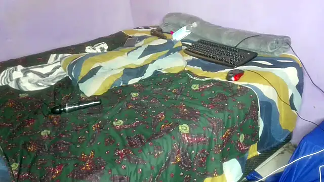 wilmaassylum's cam snapshot