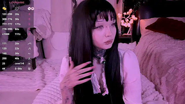 Lein_Bone live sex cam