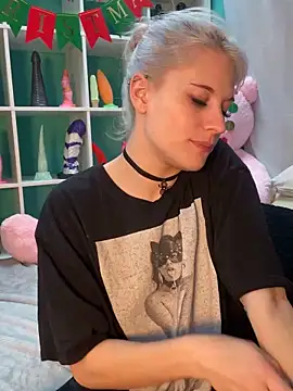 TheRealJessyLey's cam snapshot