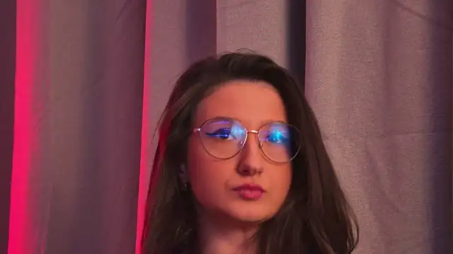 TheaMalekoo's cam snapshot