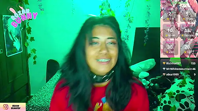 Roxanbunny1's cam snapshot