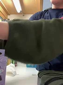 Kora_Kat's cam snapshot