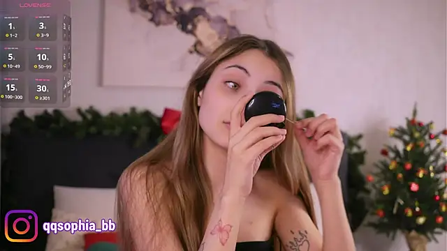 ErinLewist's cam snapshot