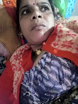 Hot_suini's cam snapshot