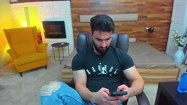 MicahLane live sex cam