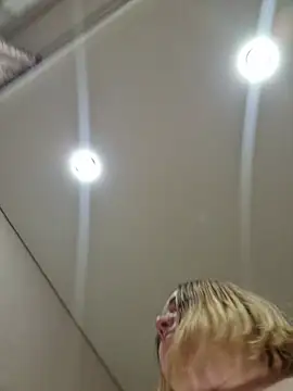 Yes_senia's cam snapshot