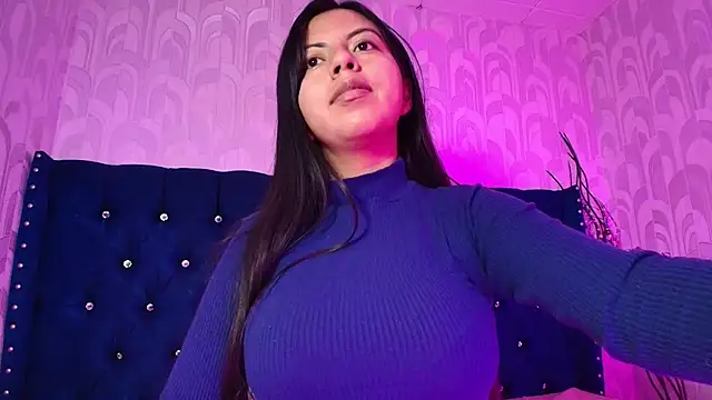 CarolineBrunx's cam snapshot