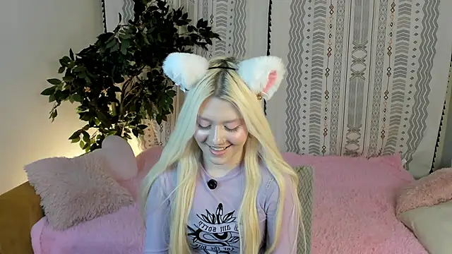 LoganCogdill's cam snapshot