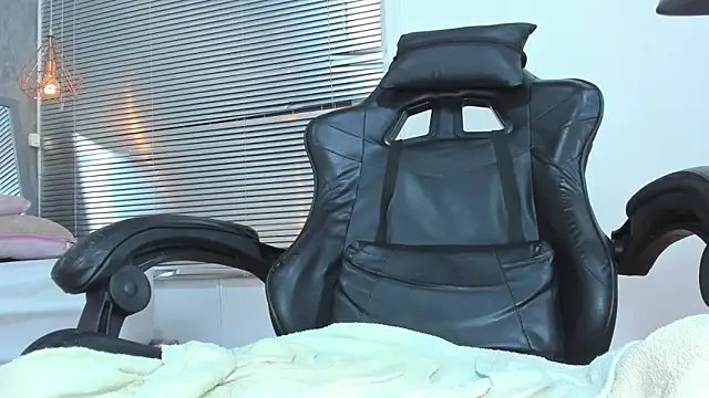 lissa_jhonsoon's cam snapshot