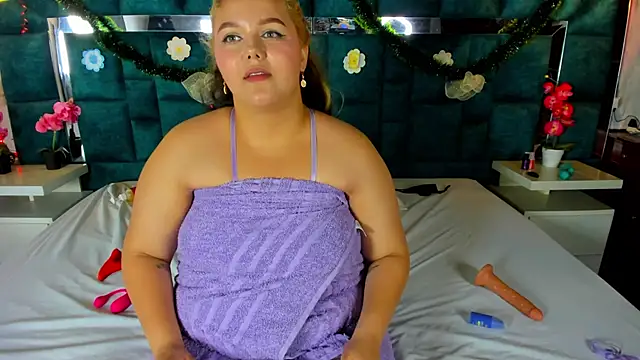 Zoe_Cambell's cam snapshot