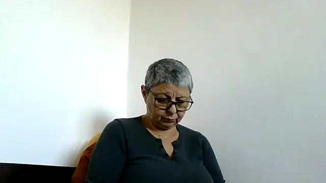 roseblak42's cam snapshot