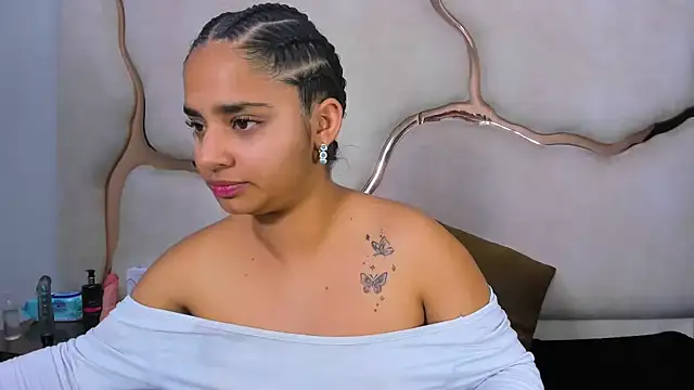 ScarletDoll's cam snapshot