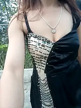 honeyverifiable's cam snapshot