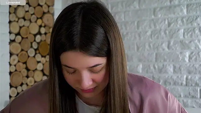 LowOncoming's cam snapshot