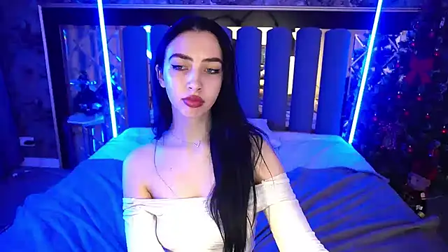 WildKittenX_'s cam snapshot