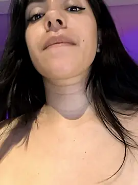 Sara-215's cam snapshot