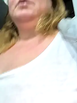 jusichka's cam snapshot