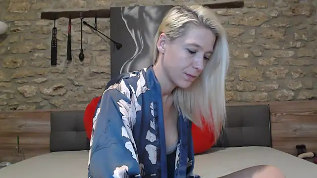 Naschkatze01 live sex cam