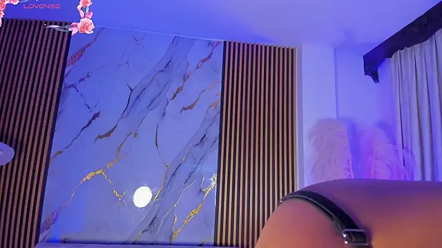 AsiaMillerr_'s cam snapshot