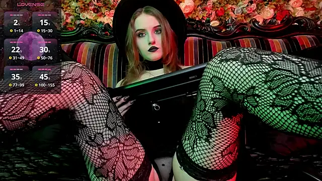 EllieMori's cam snapshot