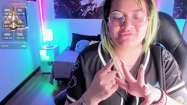 lucky-leah's cam snapshot