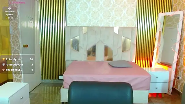 martinna_tay's cam snapshot