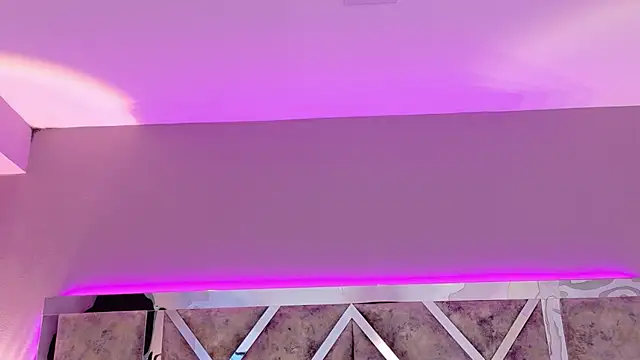 MeganR_'s cam snapshot