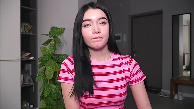 bombaleylo's cam snapshot